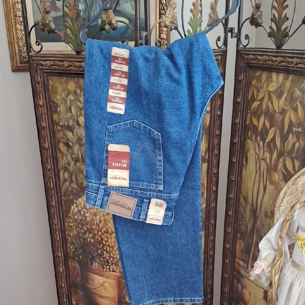 Wrangler Relaxed Fit Blue Denim Jeans
